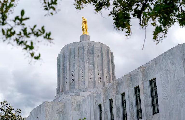 Three Oregon lawmakers won’t run for re-election, citing low pay and growing job demands